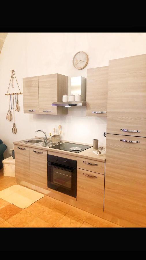 N&M Dimora Carrieri Luxury Bed & Breakfast Монополи Екстериор снимка