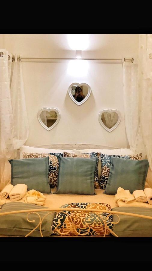 N&M Dimora Carrieri Luxury Bed & Breakfast Монополи Екстериор снимка